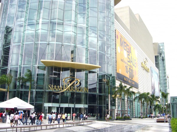 Walking inside SIAM PARAGON, a must-visited shopping mall in Bangkok  Thailand 2022 [4K] 