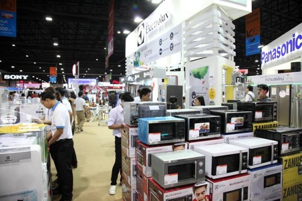 Shopping for electronic products