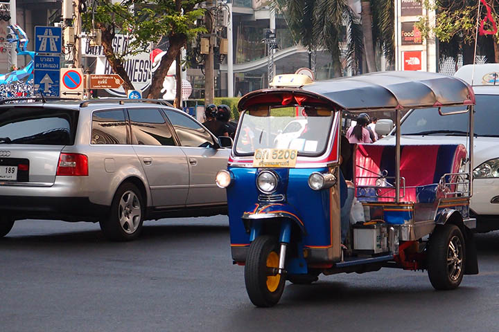 Tuk tuk in front of Central World